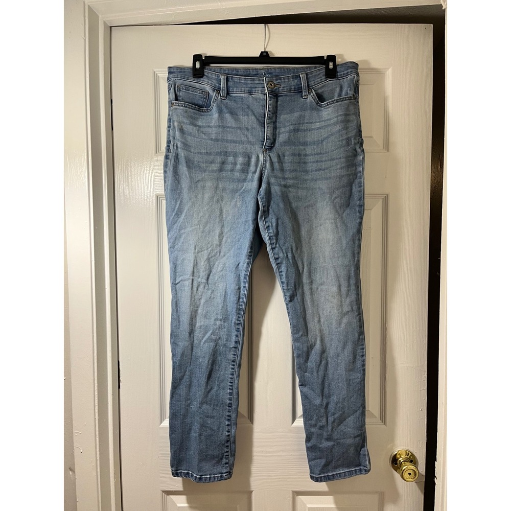 St Johns Bay Womens Straight Leg Light Wash Blue Denim Jeans Size 16